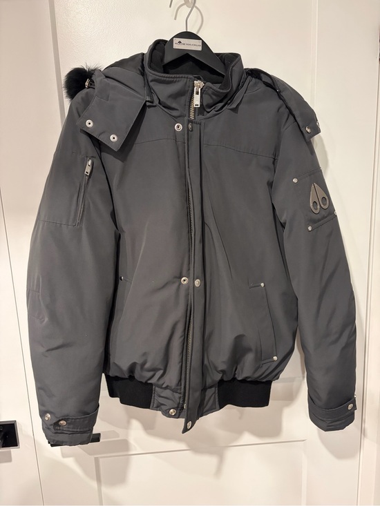 Moose Knuckles Other - Moose Knuckles Men's Charcoal Gray Puffer Jacket with Hood